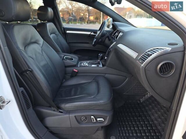 Белый Ауди Ку 7, объемом двигателя 2.97 л и пробегом 220 тыс. км за 24000 $, фото 35 на Automoto.ua