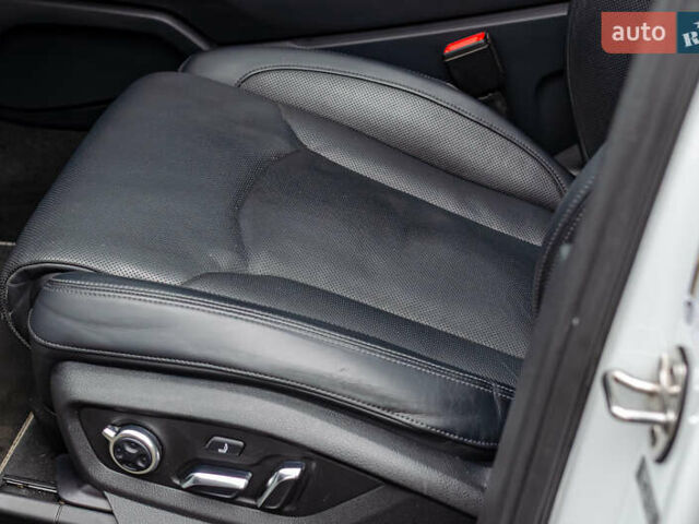 Белый Ауди Ку 7, объемом двигателя 3 л и пробегом 167 тыс. км за 24999 $, фото 30 на Automoto.ua