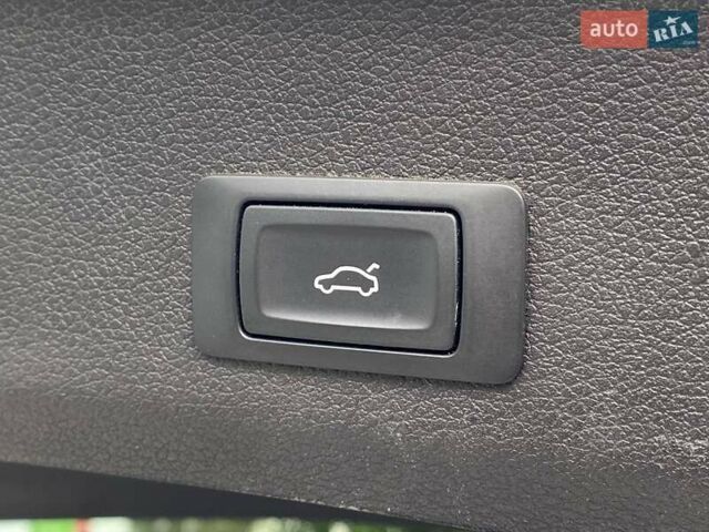 Білий Ауді Ку 7, об'ємом двигуна 3 л та пробігом 218 тис. км за 21490 $, фото 29 на Automoto.ua