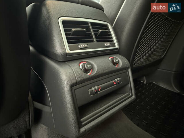 Белый Ауди Ку 7, объемом двигателя 3 л и пробегом 256 тыс. км за 21300 $, фото 37 на Automoto.ua