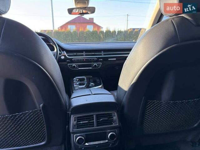 Белый Ауди Ку 7, объемом двигателя 3 л и пробегом 161 тыс. км за 29500 $, фото 19 на Automoto.ua