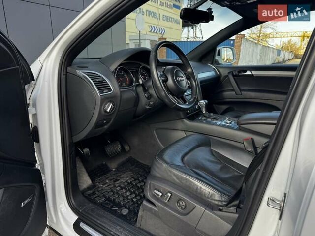 Білий Ауді Ку 7, об'ємом двигуна 3 л та пробігом 125 тис. км за 21000 $, фото 10 на Automoto.ua