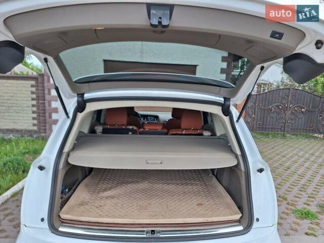 Белый Ауди Ку 7, объемом двигателя 2.97 л и пробегом 131 тыс. км за 22500 $, фото 5 на Automoto.ua