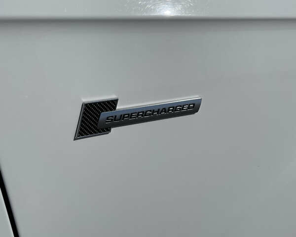 Белый Ауди Ку 7, объемом двигателя 3 л и пробегом 223 тыс. км за 18500 $, фото 7 на Automoto.ua