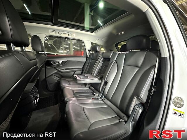 Белый Ауди Ку 7, объемом двигателя 3 л и пробегом 204 тыс. км за 28500 $, фото 9 на Automoto.ua