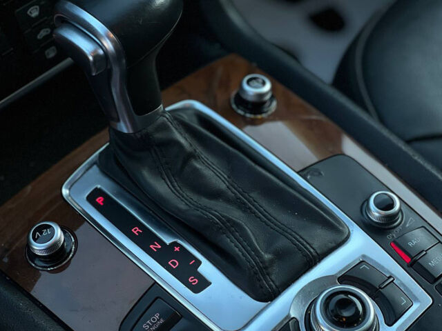 Белый Ауди Ку 7, объемом двигателя 3 л и пробегом 197 тыс. км за 17900 $, фото 15 на Automoto.ua