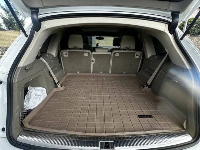 Белый Ауди Ку 7, объемом двигателя 3 л и пробегом 212 тыс. км за 20700 $, фото 10 на Automoto.ua