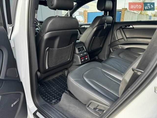 Білий Ауді Ку 7, об'ємом двигуна 3 л та пробігом 125 тис. км за 21000 $, фото 11 на Automoto.ua