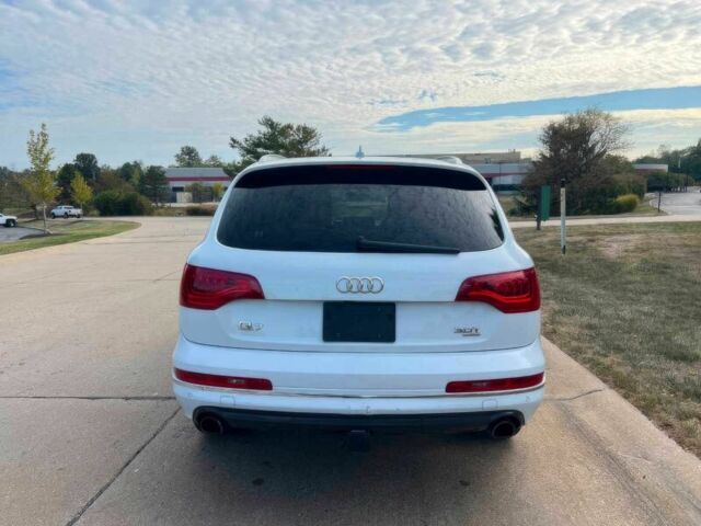 Белый Ауди Ку 7, объемом двигателя 3 л и пробегом 80 тыс. км за 17600 $, фото 6 на Automoto.ua