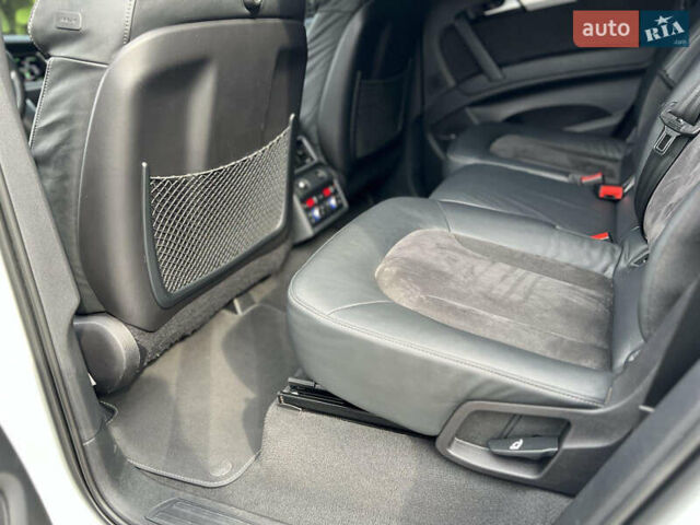 Білий Ауді Ку 7, об'ємом двигуна 2.97 л та пробігом 240 тис. км за 27000 $, фото 34 на Automoto.ua