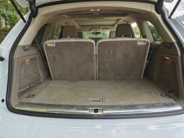 Білий Ауді Ку 7, об'ємом двигуна 3 л та пробігом 113 тис. км за 3000 $, фото 13 на Automoto.ua