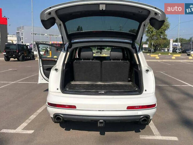 Белый Ауди Ку 7, объемом двигателя 3 л и пробегом 148 тыс. км за 18000 $, фото 8 на Automoto.ua