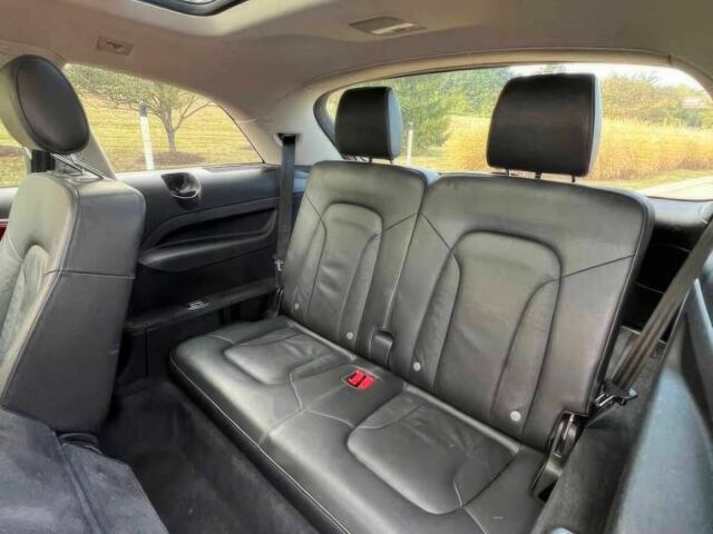 Белый Ауди Ку 7, объемом двигателя 3 л и пробегом 80 тыс. км за 17600 $, фото 11 на Automoto.ua