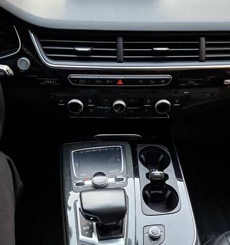 Білий Ауді Ку 7, об'ємом двигуна 3 л та пробігом 159 тис. км за 26500 $, фото 32 на Automoto.ua