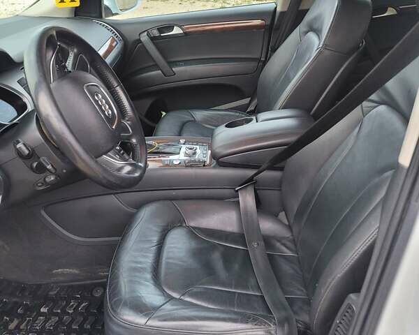 Белый Ауди Ку 7, объемом двигателя 2.97 л и пробегом 267 тыс. км за 22500 $, фото 19 на Automoto.ua