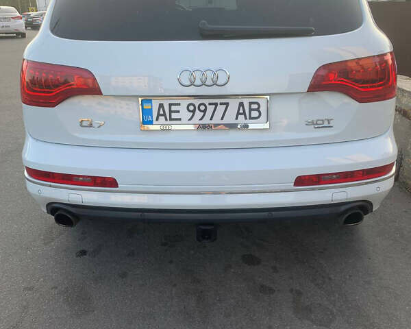 Белый Ауди Ку 7, объемом двигателя 3 л и пробегом 164 тыс. км за 18700 $, фото 1 на Automoto.ua