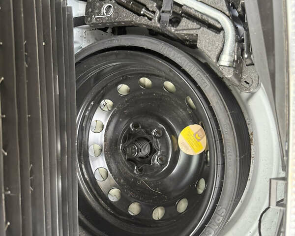 Белый Ауди Ку 7, объемом двигателя 3 л и пробегом 303 тыс. км за 14900 $, фото 15 на Automoto.ua