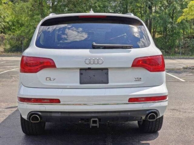 Білий Ауді Ку 7, об'ємом двигуна 3 л та пробігом 113 тис. км за 3000 $, фото 5 на Automoto.ua