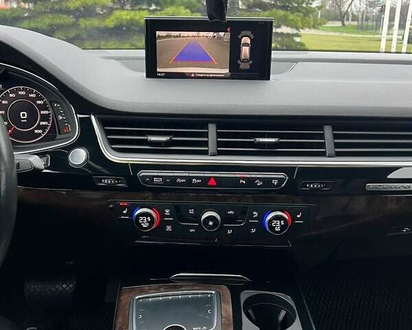 Белый Ауди Ку 7, объемом двигателя 3 л и пробегом 198 тыс. км за 23000 $, фото 13 на Automoto.ua