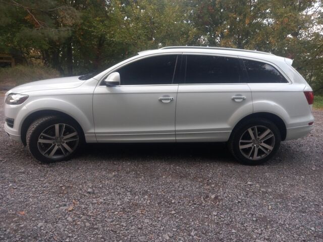 Белый Ауди Ку 7, объемом двигателя 3 л и пробегом 186 тыс. км за 18888 $, фото 5 на Automoto.ua