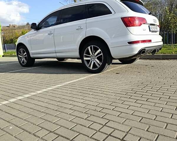 Белый Ауди Ку 7, объемом двигателя 3 л и пробегом 120 тыс. км за 26000 $, фото 5 на Automoto.ua