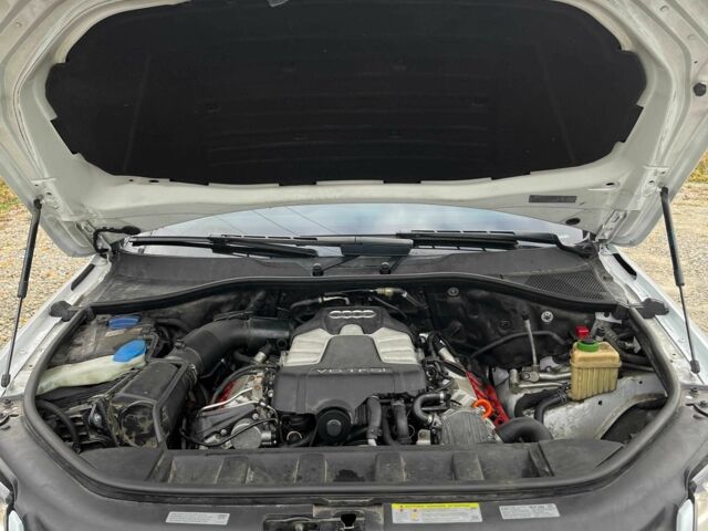 Білий Ауді Ку 7, об'ємом двигуна 3 л та пробігом 197 тис. км за 23500 $, фото 13 на Automoto.ua