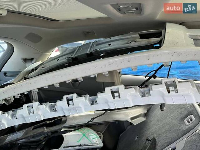 Білий Ауді Ку 7, об'ємом двигуна 3 л та пробігом 111 тис. км за 13890 $, фото 12 на Automoto.ua