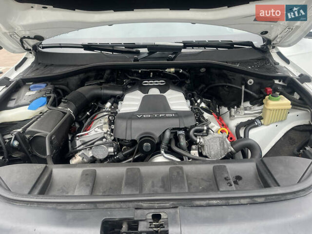 Білий Ауді Ку 7, об'ємом двигуна 3 л та пробігом 218 тис. км за 19500 $, фото 12 на Automoto.ua