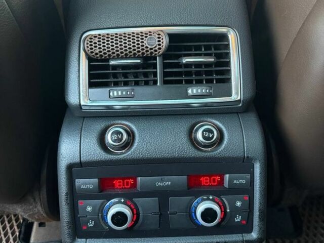 Белый Ауди Ку 7, объемом двигателя 3 л и пробегом 170 тыс. км за 14999 $, фото 17 на Automoto.ua