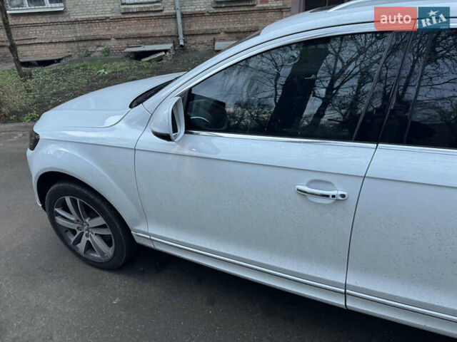 Білий Ауді Ку 7, об'ємом двигуна 2.97 л та пробігом 270 тис. км за 18800 $, фото 2 на Automoto.ua