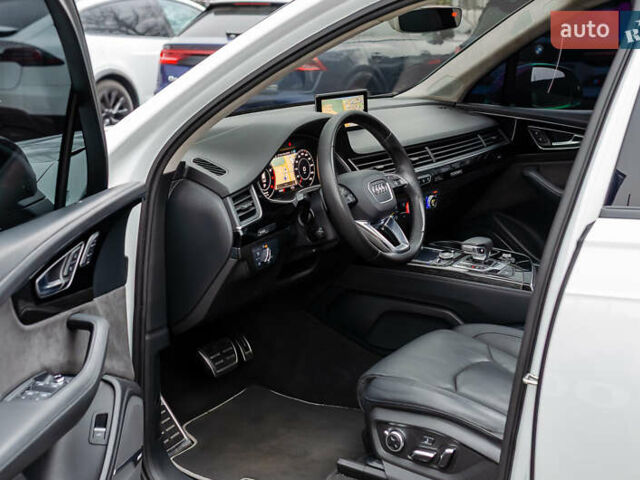 Белый Ауди Ку 7, объемом двигателя 3 л и пробегом 167 тыс. км за 24999 $, фото 18 на Automoto.ua