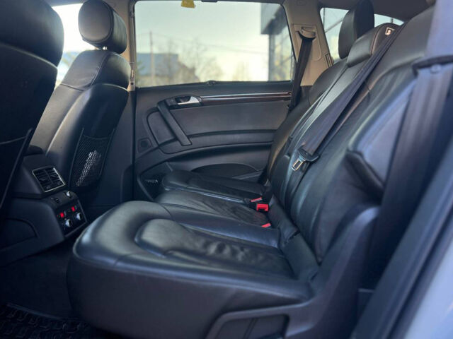 Белый Ауди Ку 7, объемом двигателя 3 л и пробегом 197 тыс. км за 17900 $, фото 21 на Automoto.ua