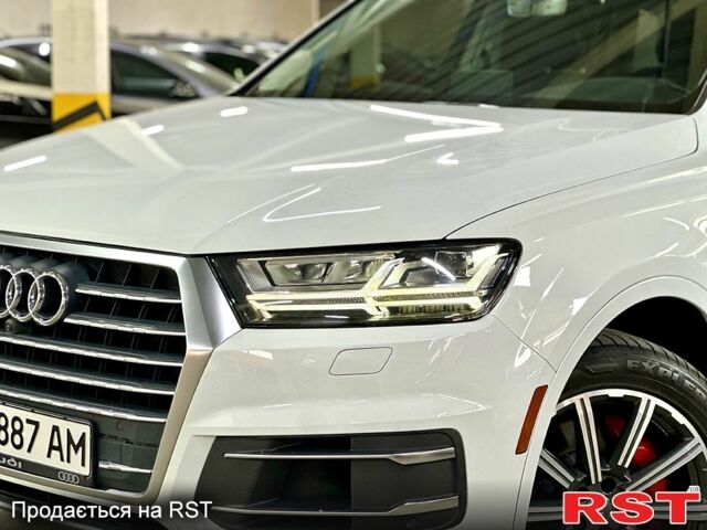 Белый Ауди Ку 7, объемом двигателя 3 л и пробегом 204 тыс. км за 28500 $, фото 7 на Automoto.ua
