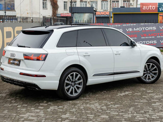 Белый Ауди Ку 7, объемом двигателя 3 л и пробегом 167 тыс. км за 24999 $, фото 5 на Automoto.ua