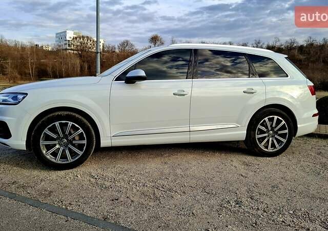 Білий Ауді Ку 7, об'ємом двигуна 3 л та пробігом 159 тис. км за 26500 $, фото 4 на Automoto.ua