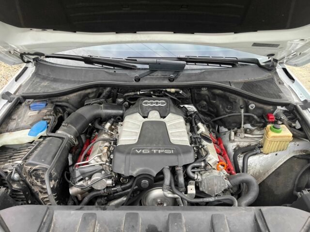 Білий Ауді Ку 7, об'ємом двигуна 3 л та пробігом 197 тис. км за 23500 $, фото 14 на Automoto.ua