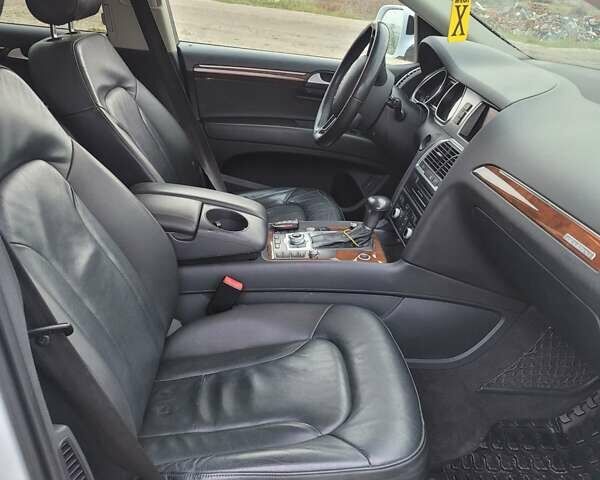 Белый Ауди Ку 7, объемом двигателя 2.97 л и пробегом 267 тыс. км за 22500 $, фото 11 на Automoto.ua