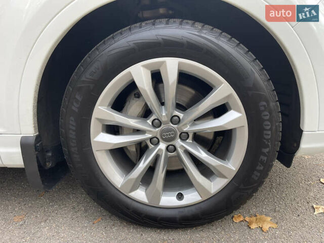 Белый Ауди Ку 7, объемом двигателя 2.97 л и пробегом 124 тыс. км за 36000 $, фото 28 на Automoto.ua