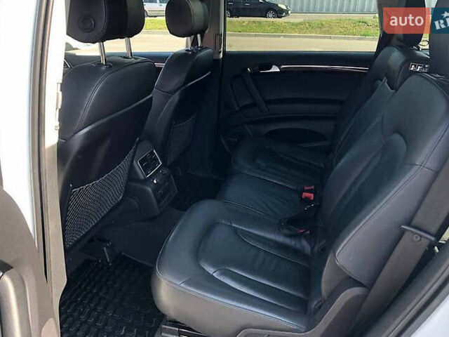 Белый Ауди Ку 7, объемом двигателя 3 л и пробегом 148 тыс. км за 18000 $, фото 10 на Automoto.ua