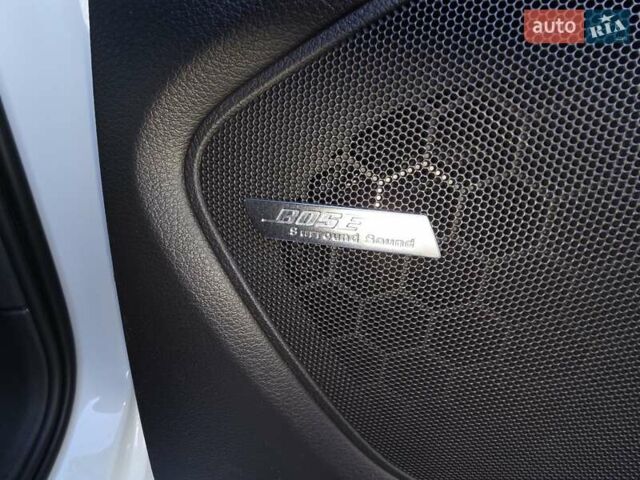 Белый Ауди Ку 7, объемом двигателя 2.97 л и пробегом 220 тыс. км за 24000 $, фото 46 на Automoto.ua