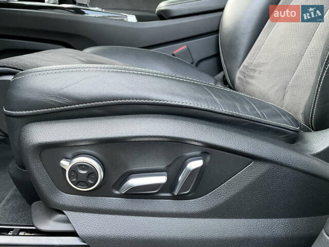 Белый Ауди Ку 7, объемом двигателя 3 л и пробегом 153 тыс. км за 40777 $, фото 36 на Automoto.ua