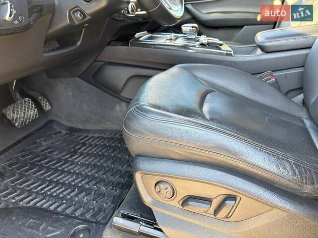 Белый Ауди Ку 7, объемом двигателя 3 л и пробегом 161 тыс. км за 29500 $, фото 17 на Automoto.ua