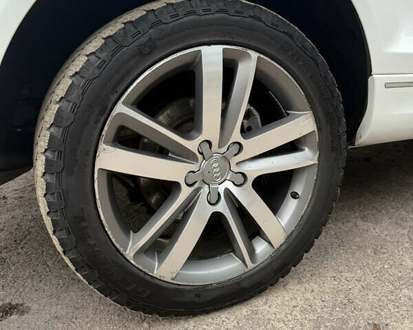 Белый Ауди Ку 7, объемом двигателя 3 л и пробегом 220 тыс. км за 15600 $, фото 4 на Automoto.ua