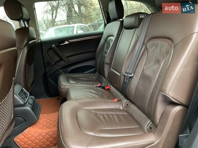 Білий Ауді Ку 7, об'ємом двигуна 3 л та пробігом 205 тис. км за 15890 $, фото 31 на Automoto.ua