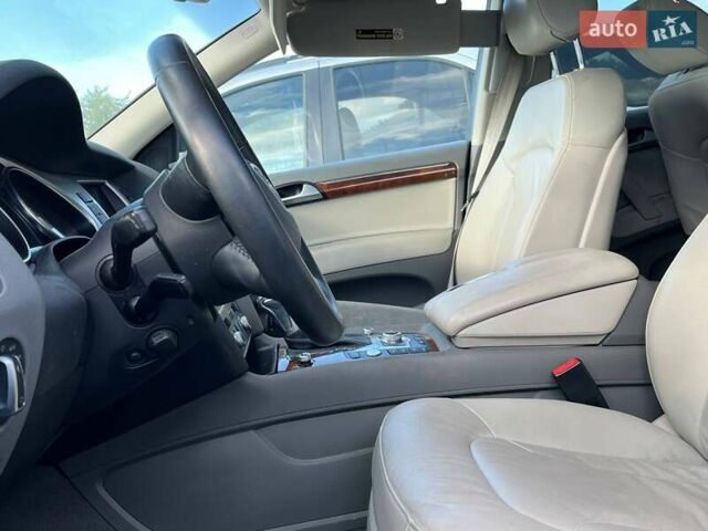 Білий Ауді Ку 7, об'ємом двигуна 3 л та пробігом 111 тис. км за 13890 $, фото 6 на Automoto.ua