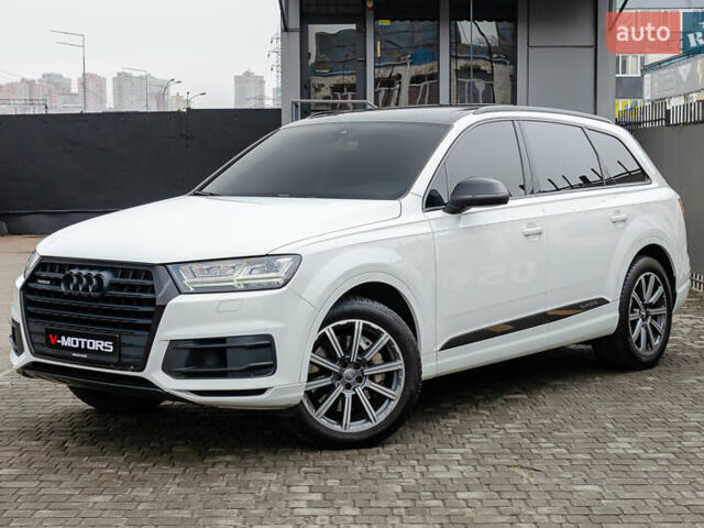 Белый Ауди Ку 7, объемом двигателя 3 л и пробегом 167 тыс. км за 24999 $, фото 1 на Automoto.ua
