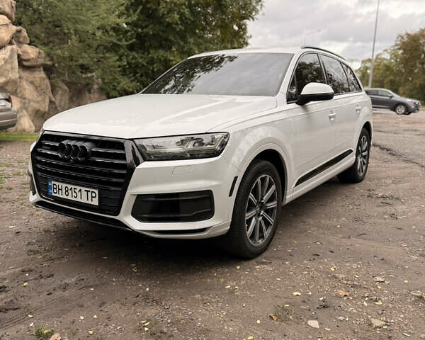 Ауди Ку 7 2016 в Одессе на Automoto.ua Белый Ауди Ку 7, объемом двигателя 3 л и пробегом 229 тыс. км за 35000 $, фото 7 на Automoto.ua
