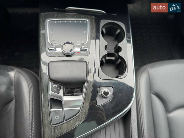 Ауди Ку 7 2016 в Сумах на Automoto.ua Белый Ауди Ку 7, объемом двигателя 3 л и пробегом 185 тыс. км за 27000 $, фото 21 на Automoto.ua