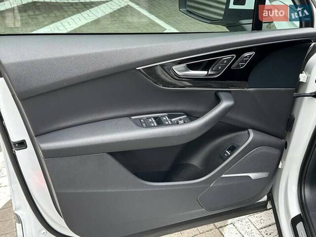 Білий Ауді Ку 7, об'ємом двигуна 3 л та пробігом 117 тис. км за 34500 $, фото 8 на Automoto.ua