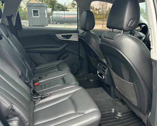 Білий Ауді Ку 7, об'ємом двигуна 3 л та пробігом 130 тис. км за 28499 $, фото 1 на Automoto.ua